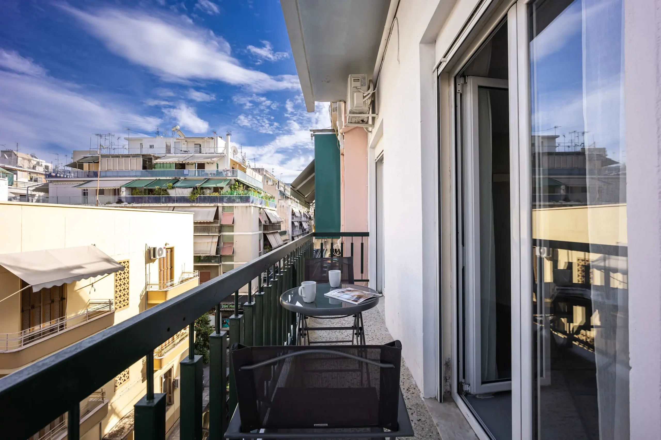 Stylish Studio in Pangrati with Balcony