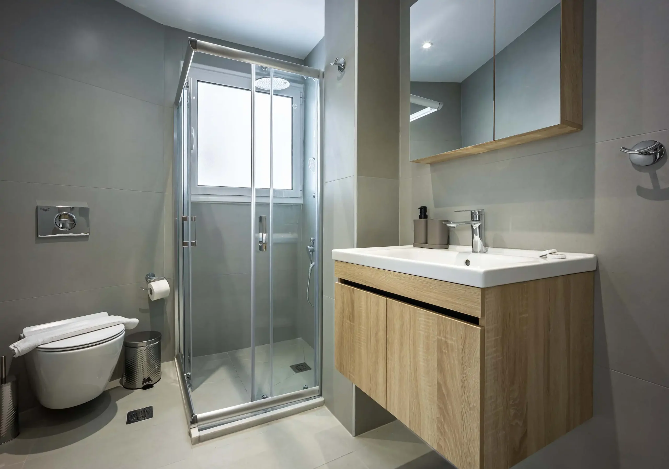 Spacious 1-Bedroom Apartment in Pangrati with Balcony