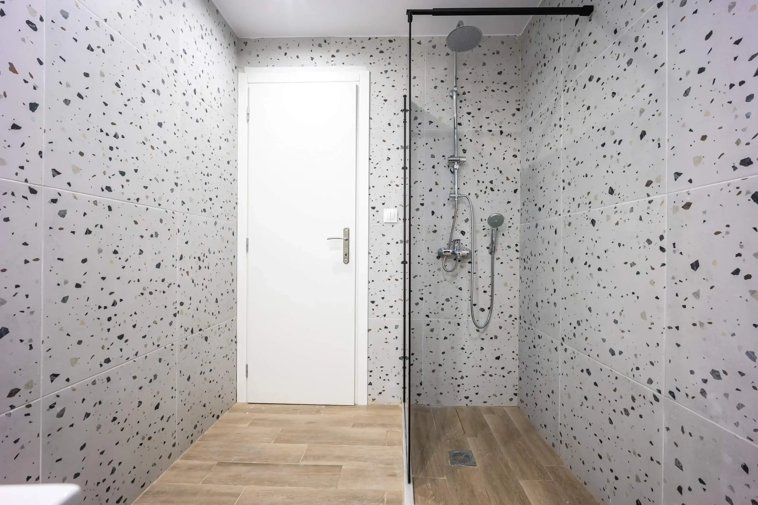 Modern Studio in Athens with King Bed and Work Corner