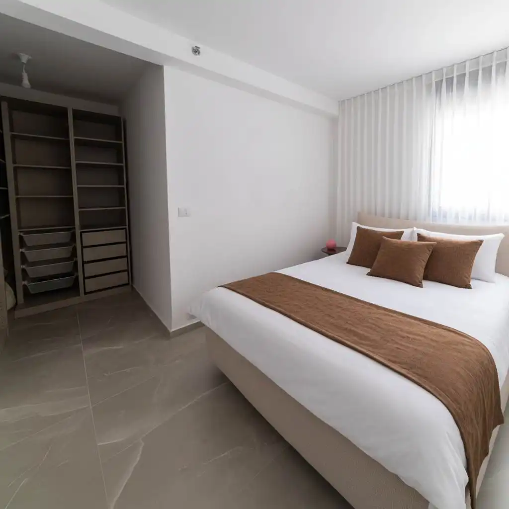 Warm & Modern 2BR by the Sea with Balcony & Mamad in Bat Yam