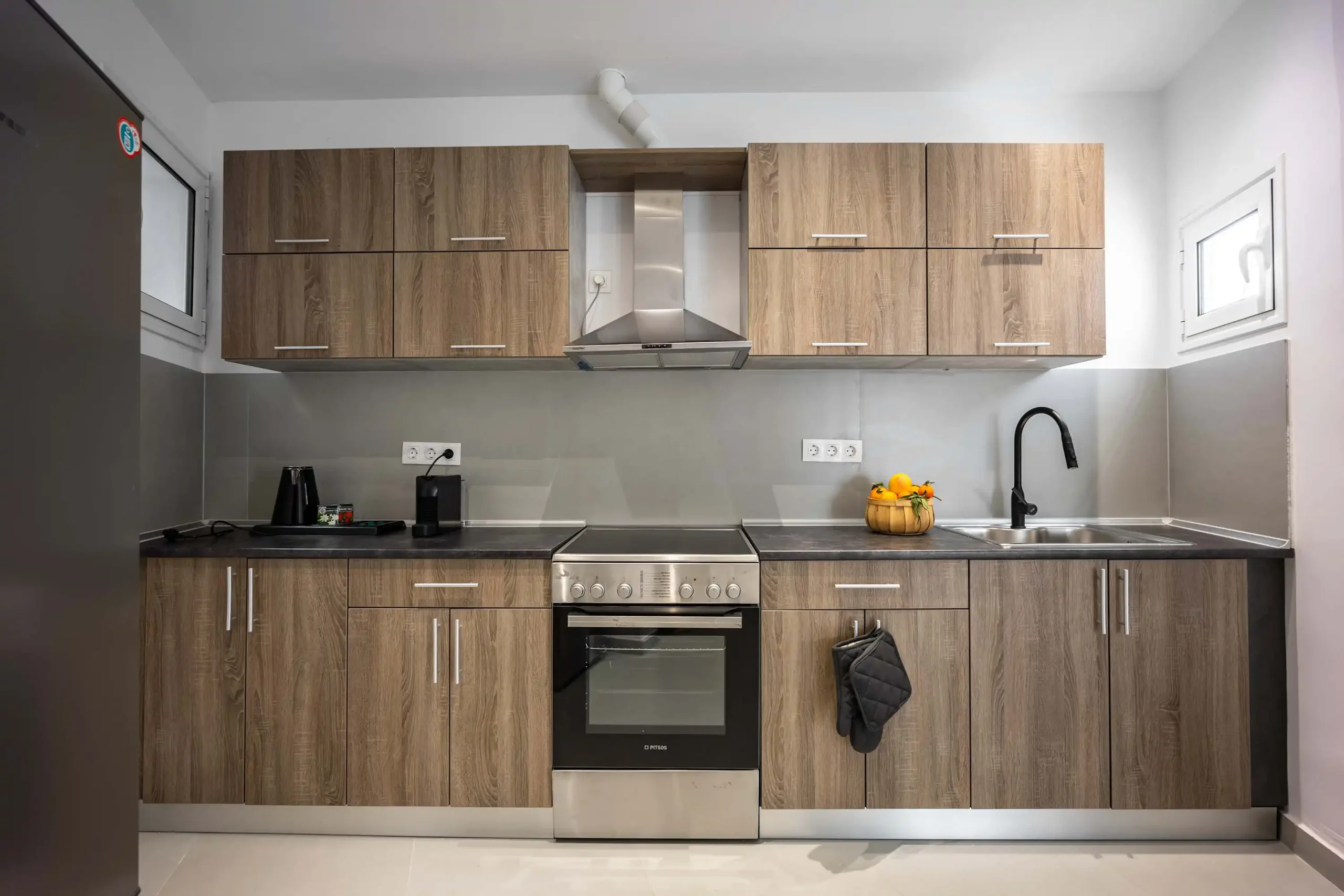 Spacious 1-Bedroom Apartment in Pangrati with Balcony