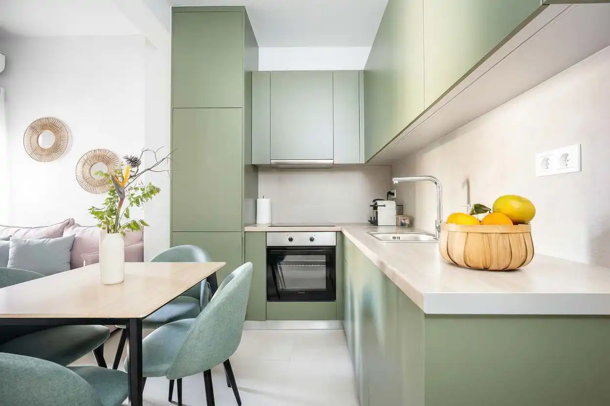 Bright and Stylish 1-Bedroom Apartment in Koukaki with Balcony and Sofa Bed