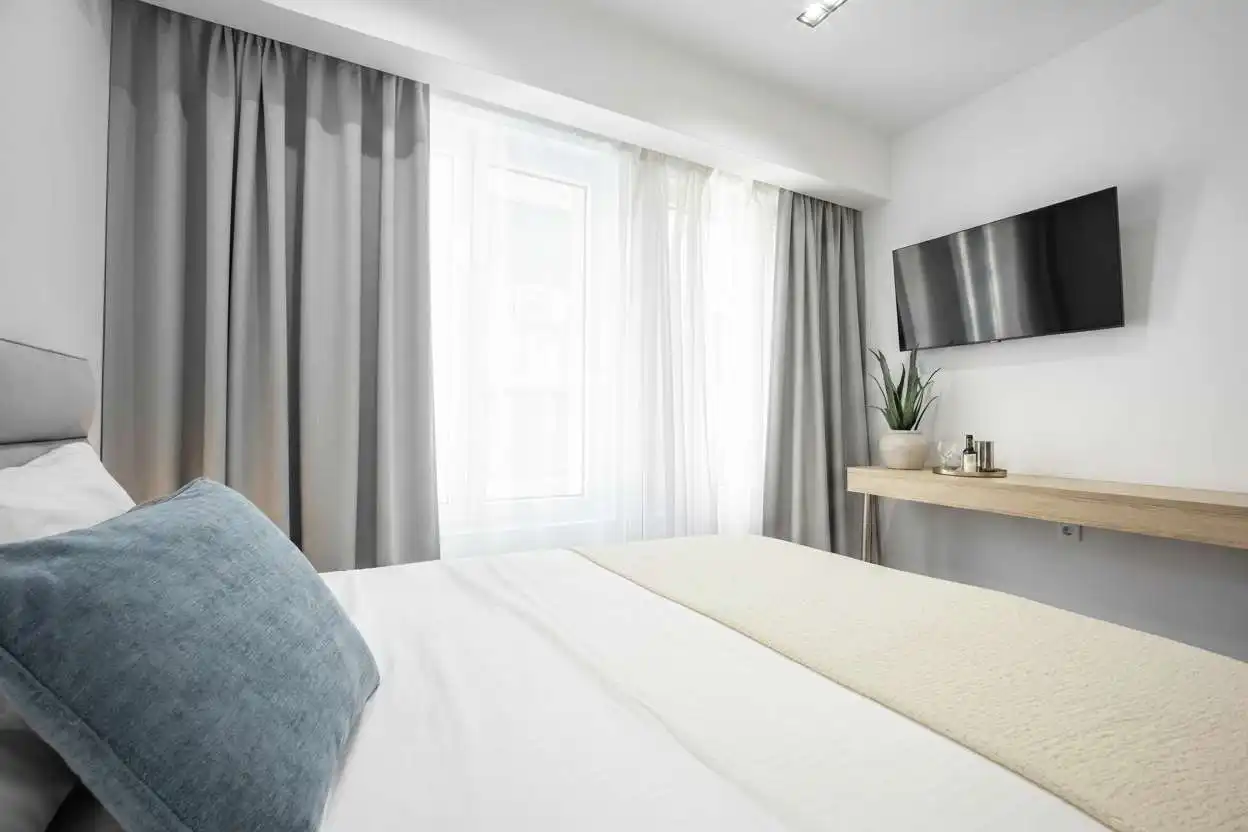 Bright and Modern Studio in Prime Syntagma