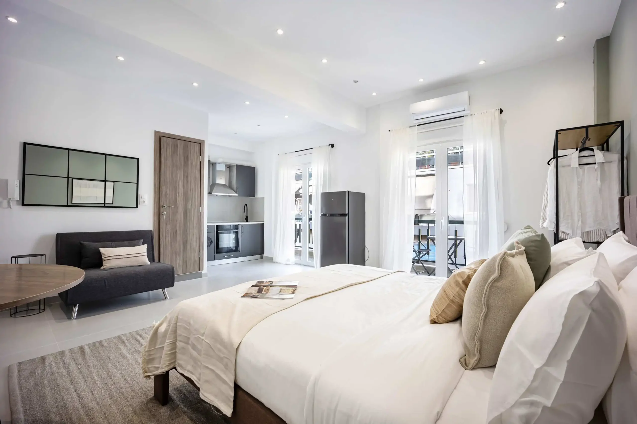 Stylish Studio in Pangrati with Balcony