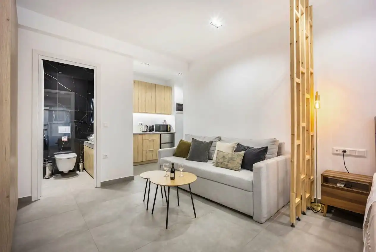 Generous Studio in Syntagma with Sofa Bed