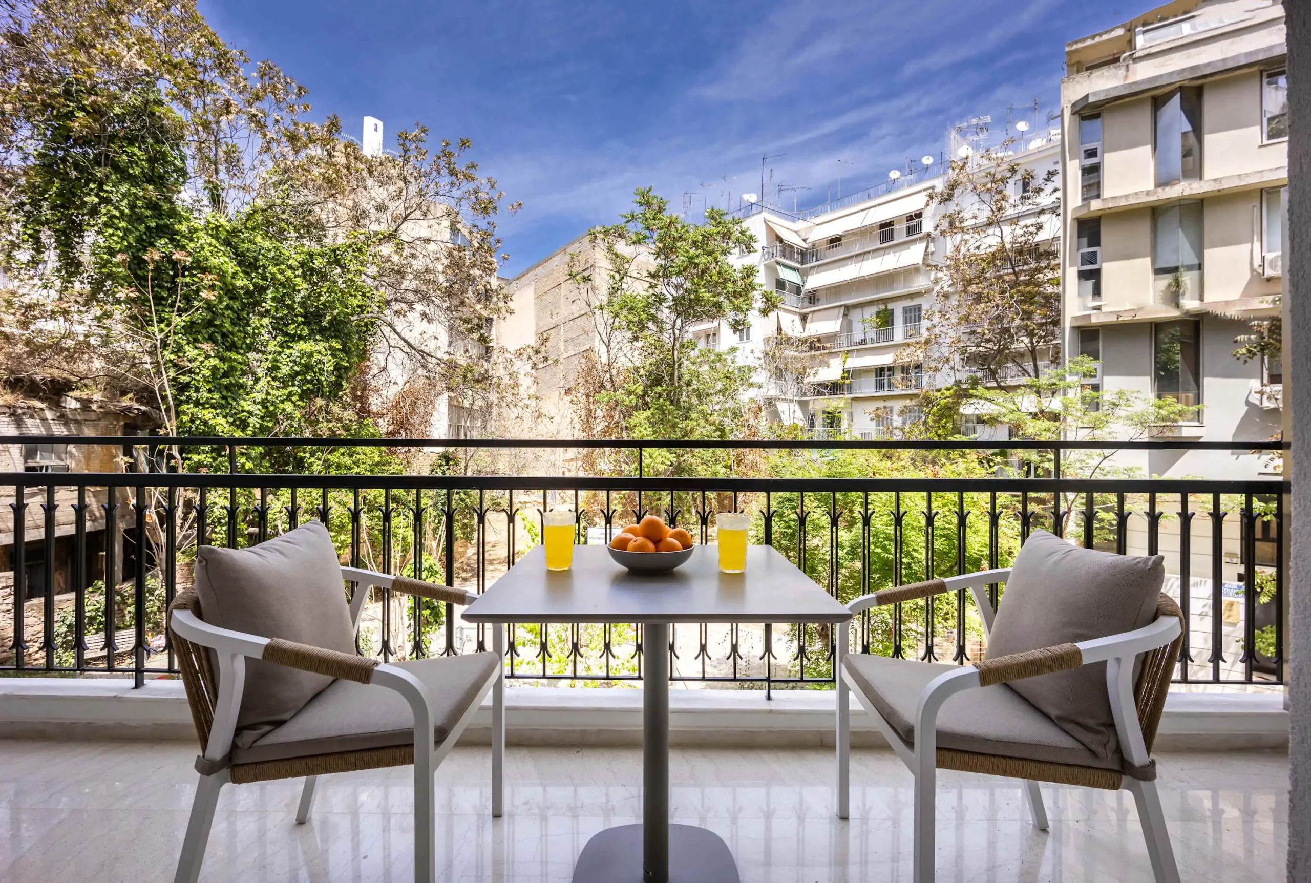 Stylish 1-Bedroom Apartment in Pangrati with Balcony and Green View
