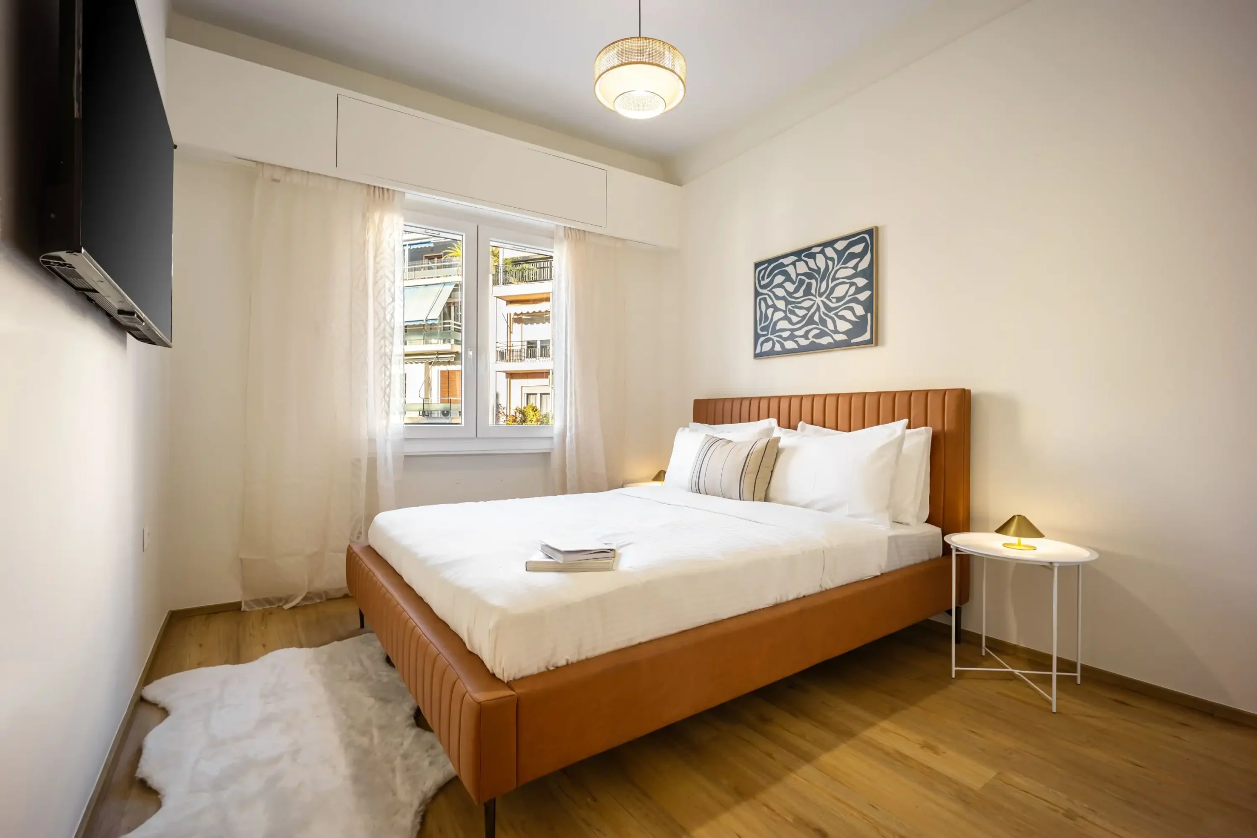Elegant Apartment Steps from the Acropolis