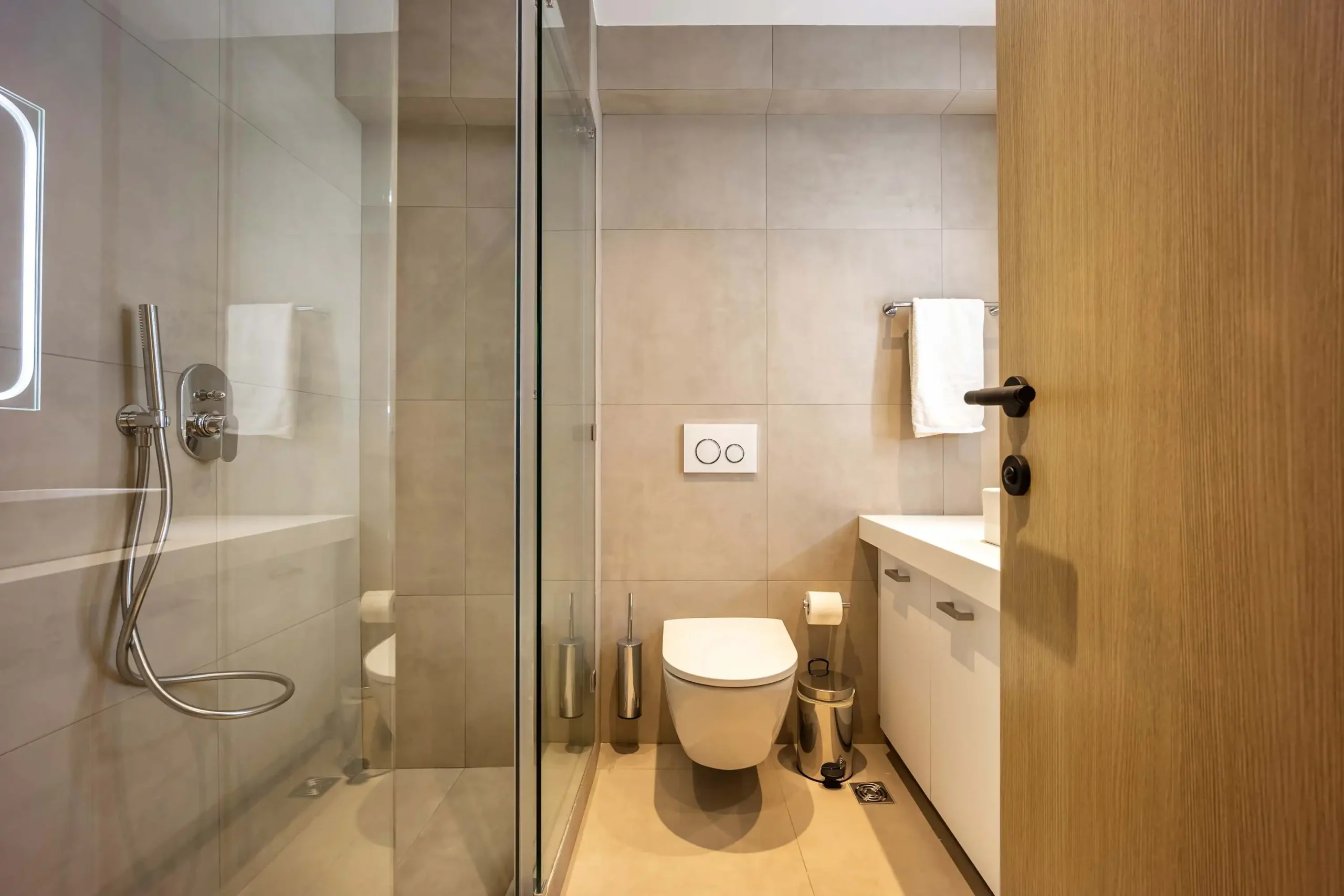 Premium 2-Bedroom Apartment in Pangrati with Balcony and King Bed