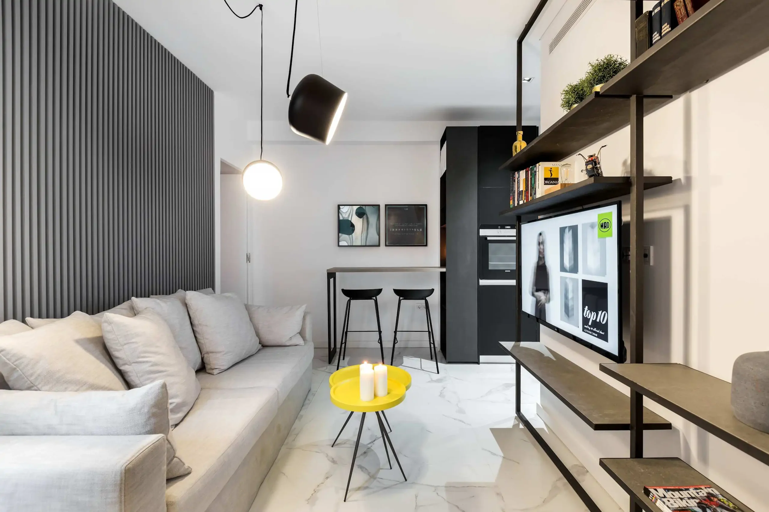 Cozy 2-Bedroom Apartment Near Syntagma Square
