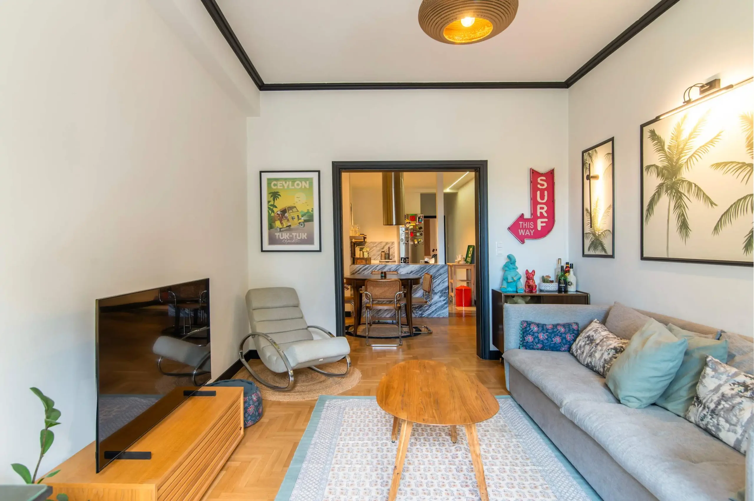 Stylish 1-Bedroom Apartment in Kolonaki with Dedicated Workspace